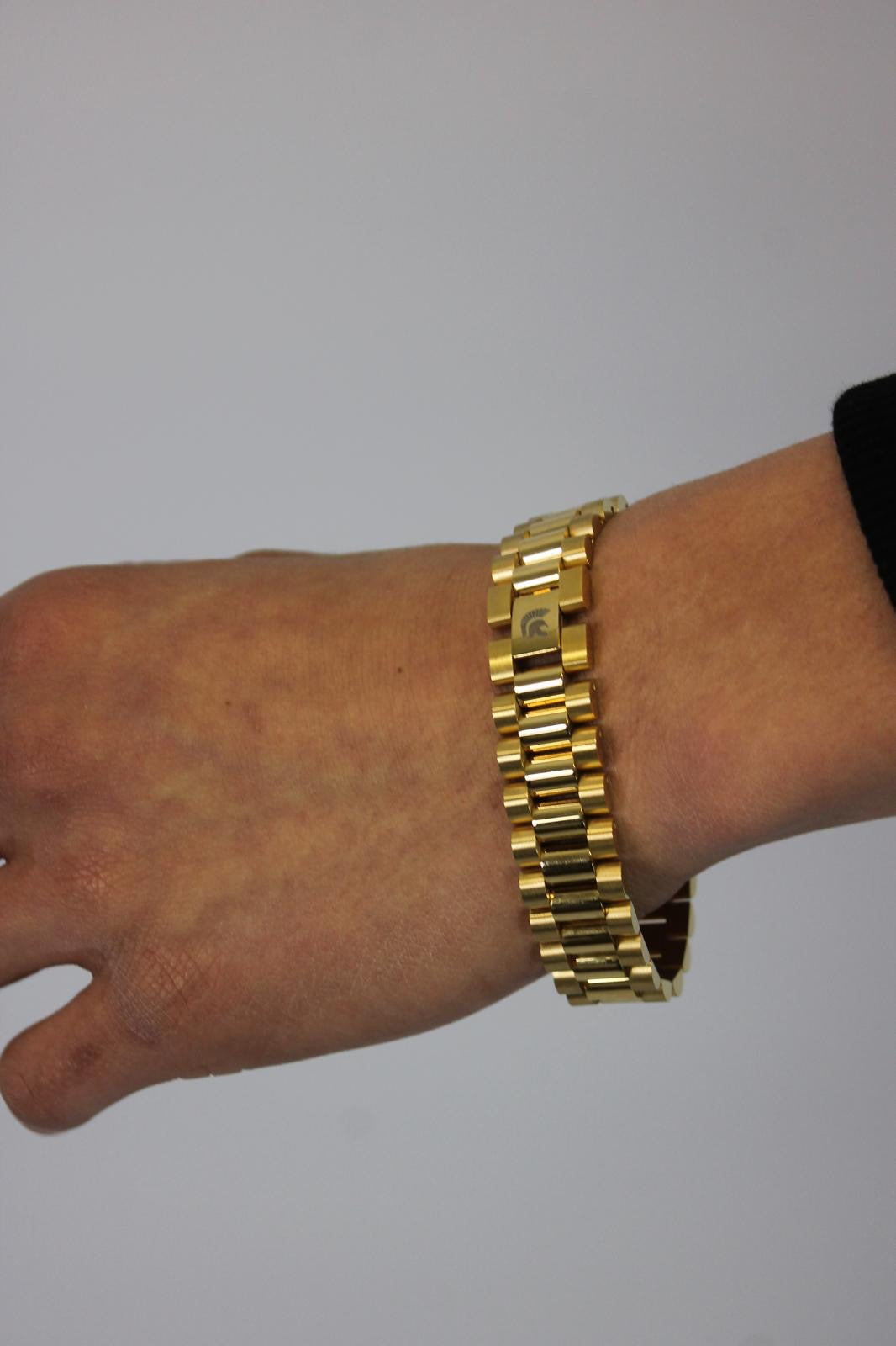 Ceasarss golden presidente bracelet